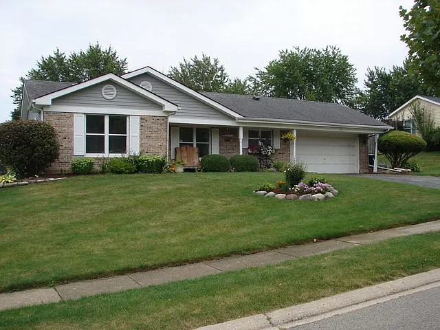 515 Somerset Ct photo 1
