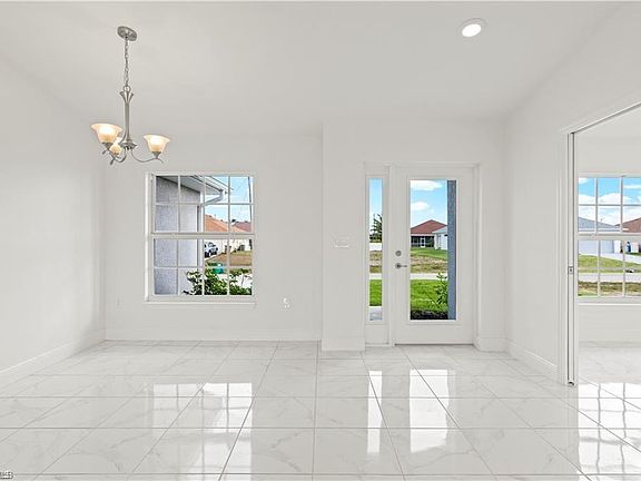 2nd image of 919 NW 12th Ave