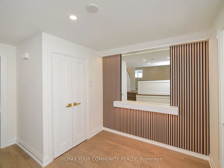 29 Colonsay Rd — Photo 4