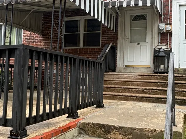 1415 Edgewood Ave, Trenton, NJ 08618