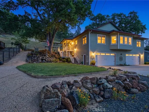 19614 Mountain Mdw N, Hidden Valley Lake, CA 95467