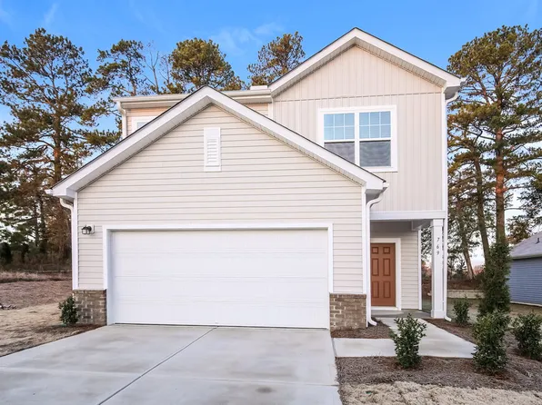 769 Shepard Rock Dr, Zebulon, NC 27597