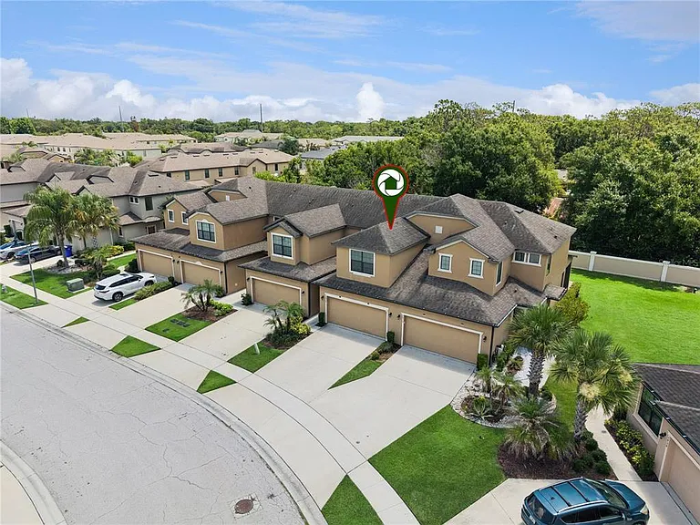 2438 Seven Oaks Dr — Photo 43