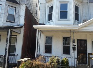 29 Cumberland Ave, Trenton, NJ 08618