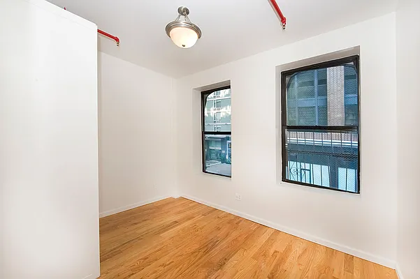 Rented by DYNY Inc | media 19