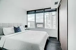 19 Bathurst St #1705 — Photo 7