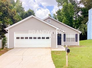 4525 Latchwood Dr, Lithonia, GA 30038