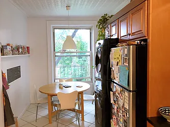 Rented by Rapid Realty Cobble Hill