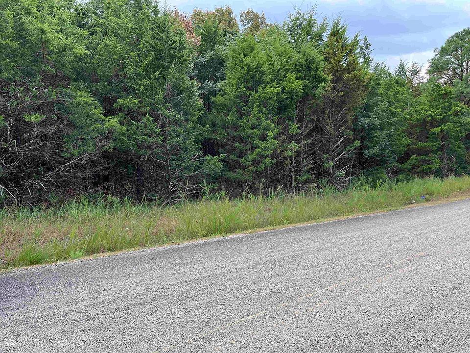 1st image of 1 Honeysuckle Rd