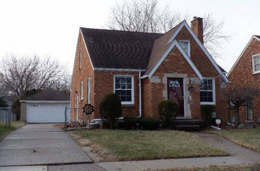 15590 Camden Ave, Eastpointe, MI 48021 Zillow