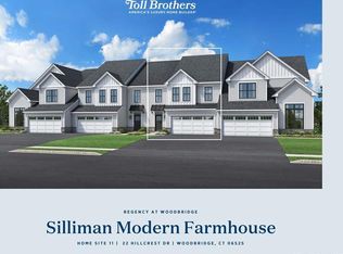 22 Hillcrest Dr, Woodbridge, CT 06525