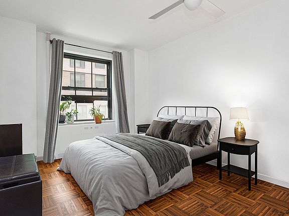 5th image of 345 Clinton Ave APT 3A