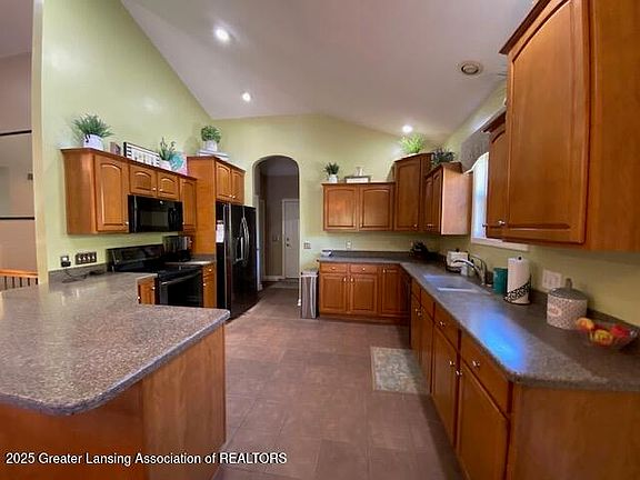 2nd image of 2151 Arbor Meadows Dr