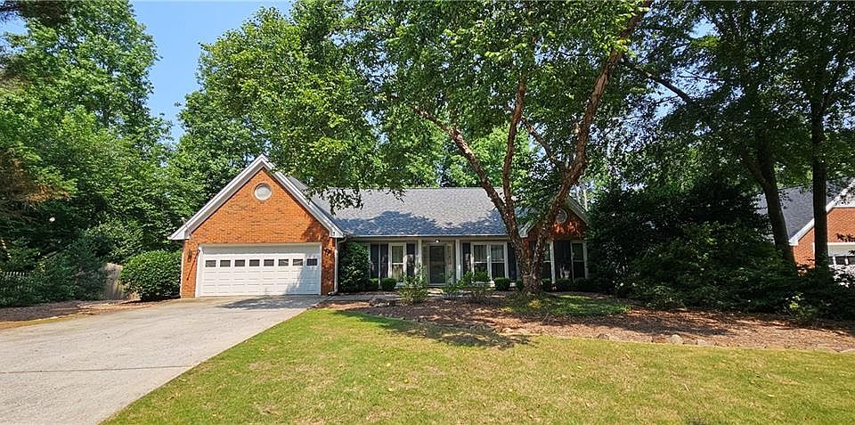 1st image of 2123 Condor Dr