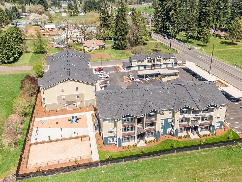 The Jax Apartments