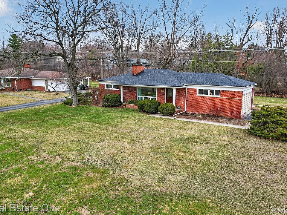 1st image of 28491 Bayberry Rd