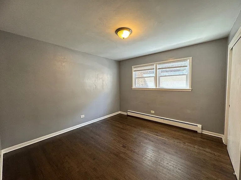 3352 W Hutchinson St #3R — Photo 7