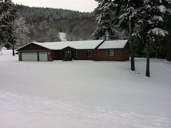 2nd image of 75321 Clatskanie Valley Dr
