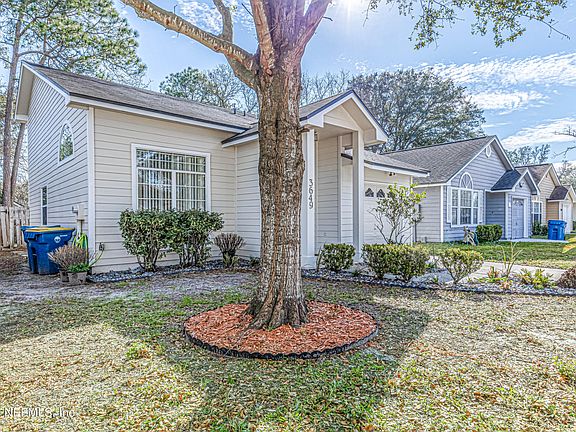 5th image of 3649 CAROLINE VALE Boulevard
