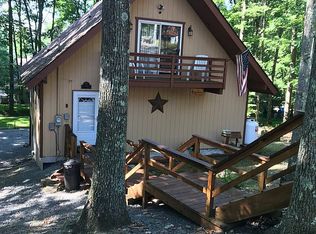 54 Rock Rd, Hawley, PA 18438