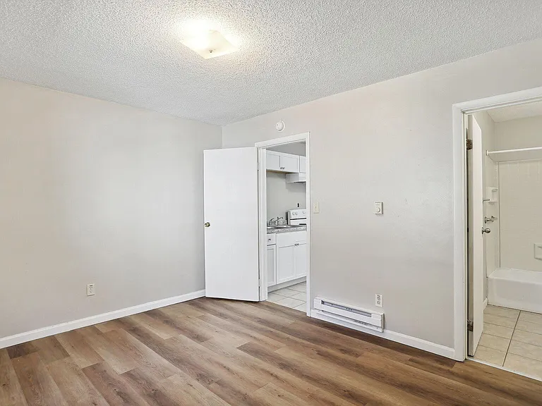 2206 Dale Dr #5 — Photo 12