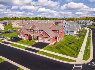 6475 Cedar Creek Way, Farmington, NY 14425