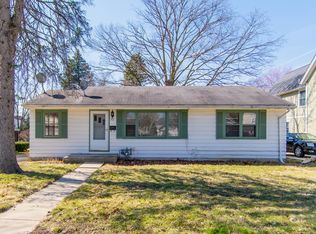 22 Westend Ave, Westmont, IL