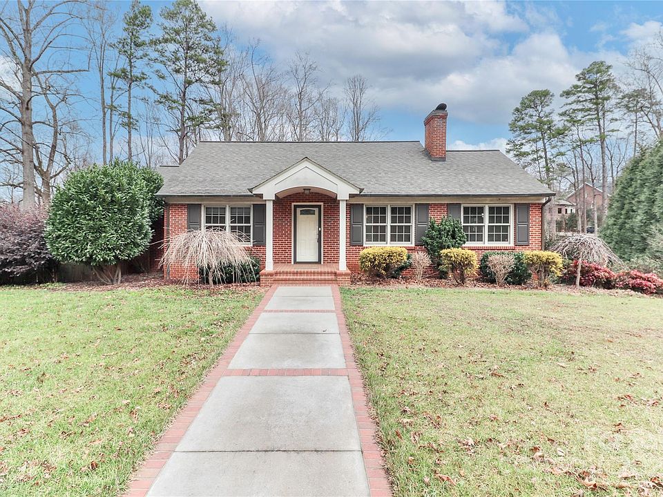 1st image of 432 N Oakwood Dr