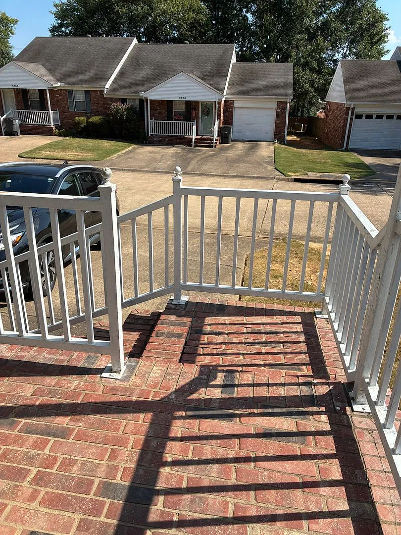 2 Bedrooms | 2 Bathrooms | Approx. 1,144 Sq. Ft. | Condo — Photo 2