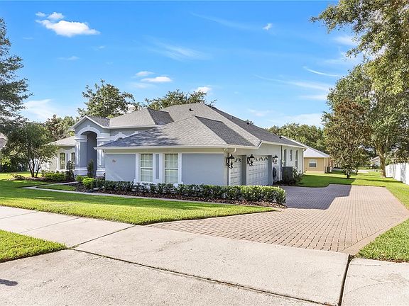 2nd image of 2746 Cedar Knoll Dr