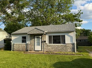 1012 Bel Aire Dr, Rantoul, IL 61866