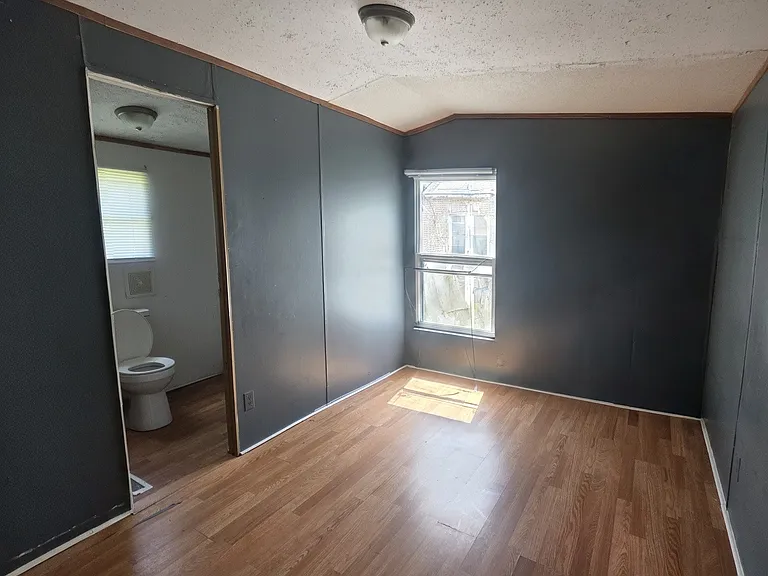 2253 Turnberry Rd — Photo 9