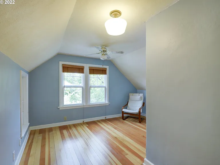 7236 N Newell Ave — Photo 15