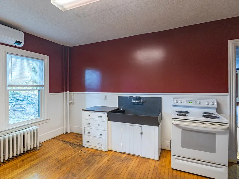 14 Elm St #1 — Photo 12