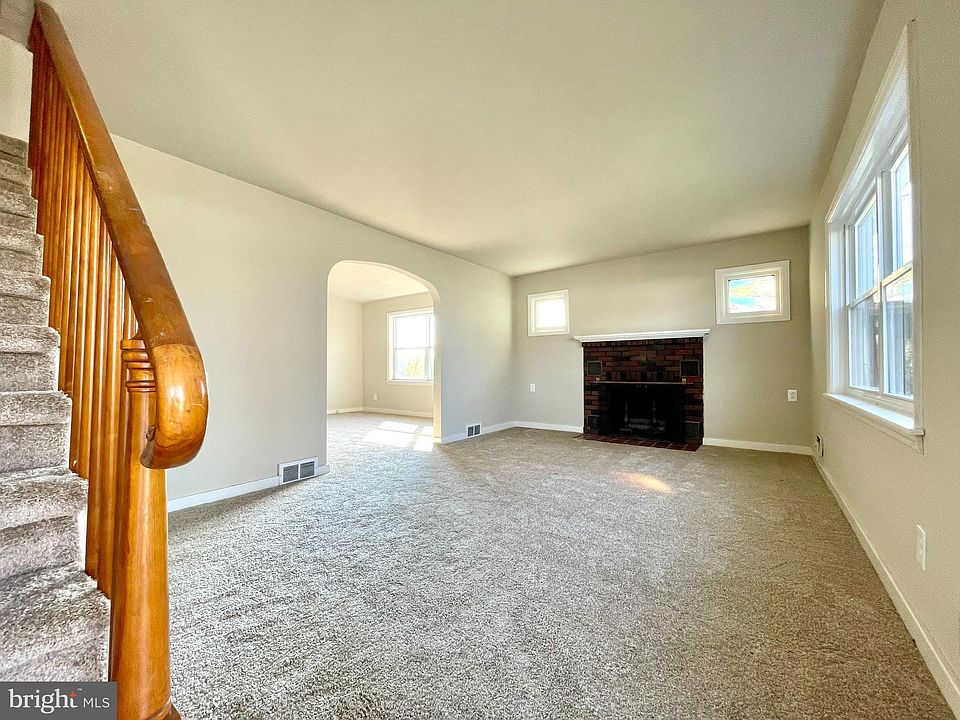 220 W Park St, Newmanstown, PA 17073 Zillow