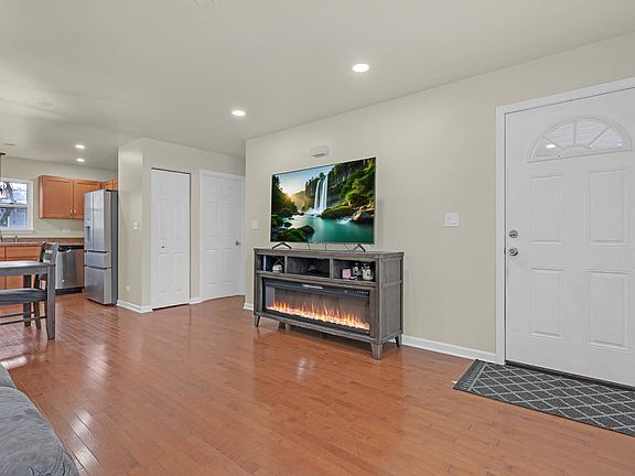 4th image of 73 Wren Rd