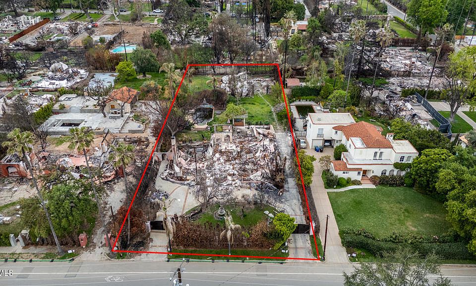 1st image of 1691 E Mendocino St