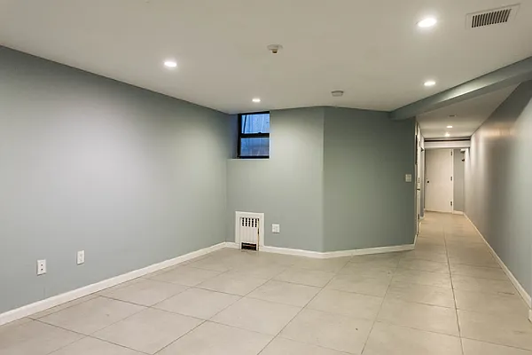 Rented by Nooklyn NYC LLC | media 66