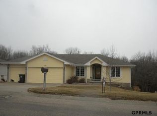 4012 Buccaneer Blvd, Plattsmouth, NE 68048