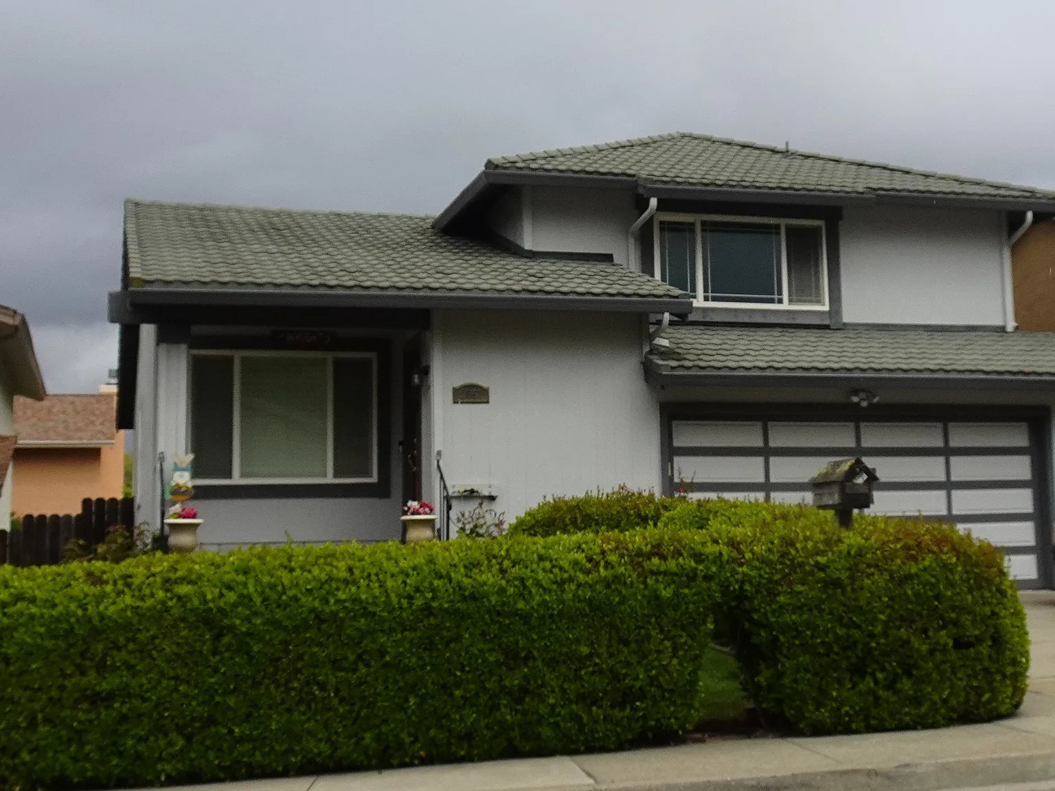 4 bed, 1880 sqft, $4,495 — Photo 1