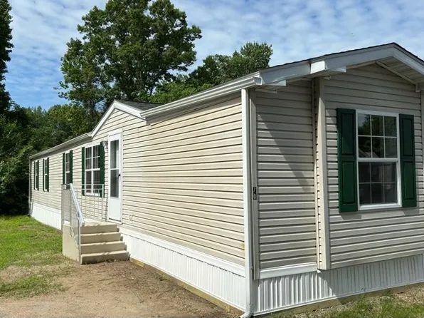 557 SW Cutoff #70, Auburn, MA 01501