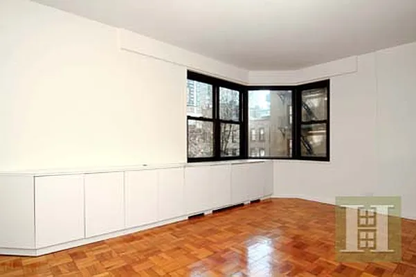 Sold by Halstead Real Estate | media 23