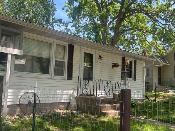 538 E South St, Richland Center, WI 53581