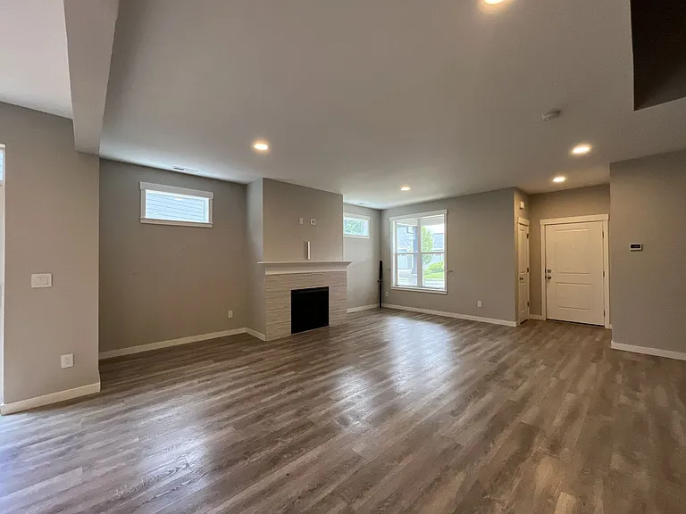 1066 S 29th Blvd — Photo 17