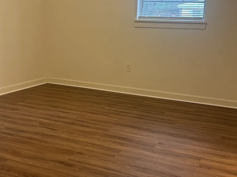3012 Homewood Ct — Photo 12