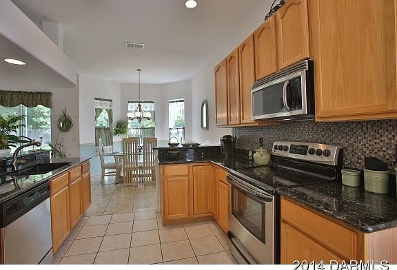 3rd image of 7 Acclaim At Lionspaw #32124