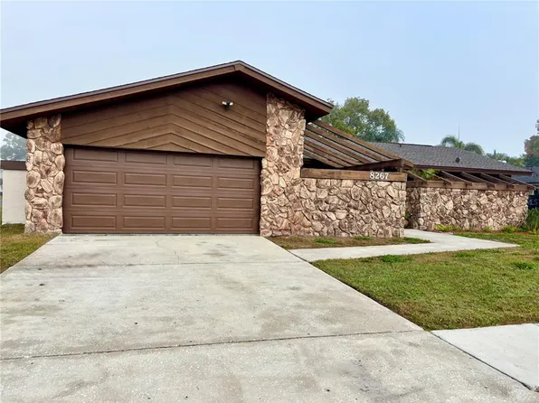 8267 Norwood Rd, Seminole, FL 33777