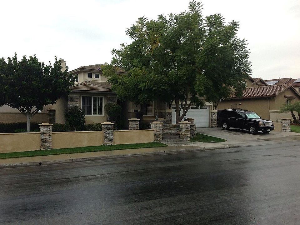 1st image of 582 Paseo Burga