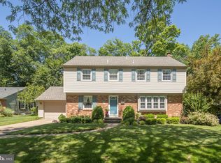 428 Covered Bridge Rd, Cherry Hill, NJ 08034