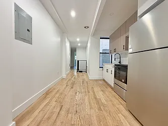 1518 Jefferson Avenue, #1R